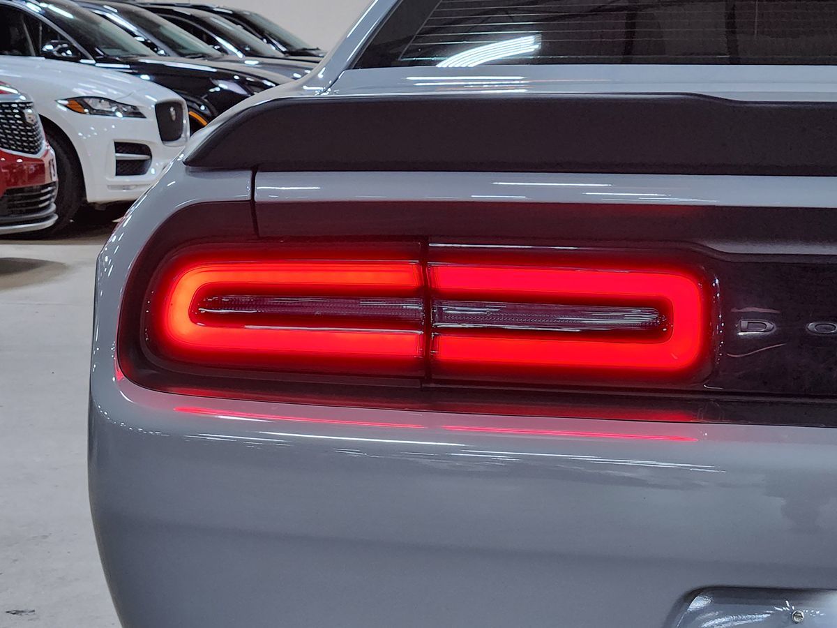 2022 Dodge Challenger SXT photo 15