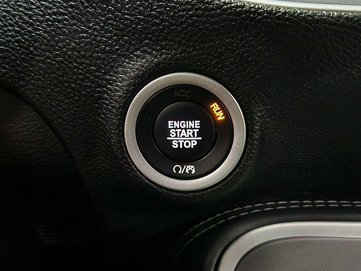 2022 Dodge Challenger SXT photo 28
