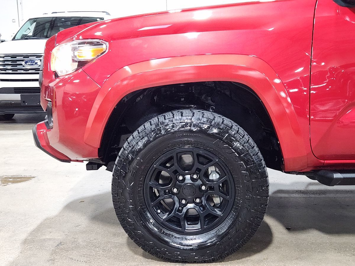 2020 Toyota Tacoma SR5 photo 4