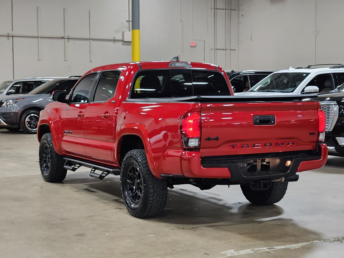 2020 Toyota Tacoma SR5 photo 9