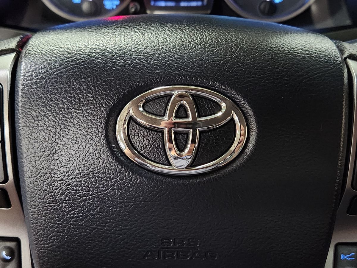 2020 Toyota Tacoma SR5 photo 37