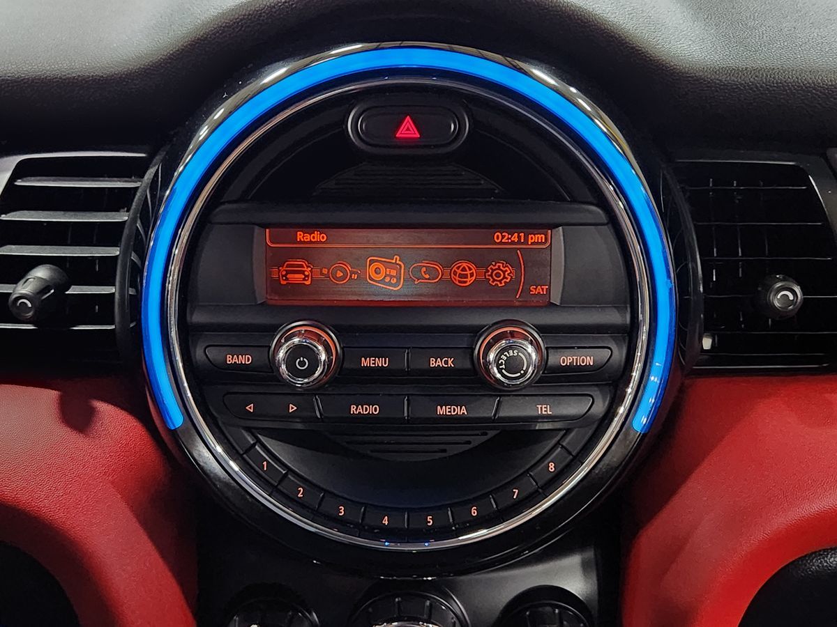 2015 Mini Cooper Hardtop 4 Door photo 26