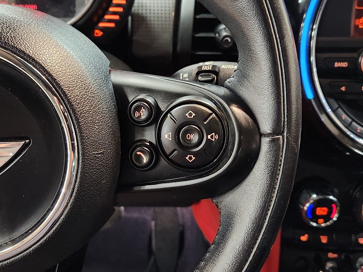 2015 Mini Cooper Hardtop 4 Door photo 36