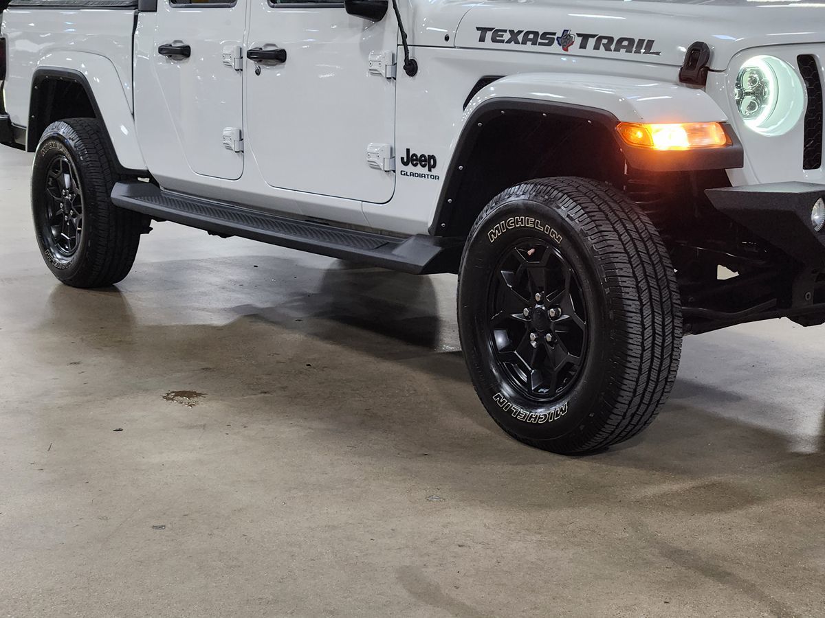 2021 Jeep Gladiator Texas Trail photo 13