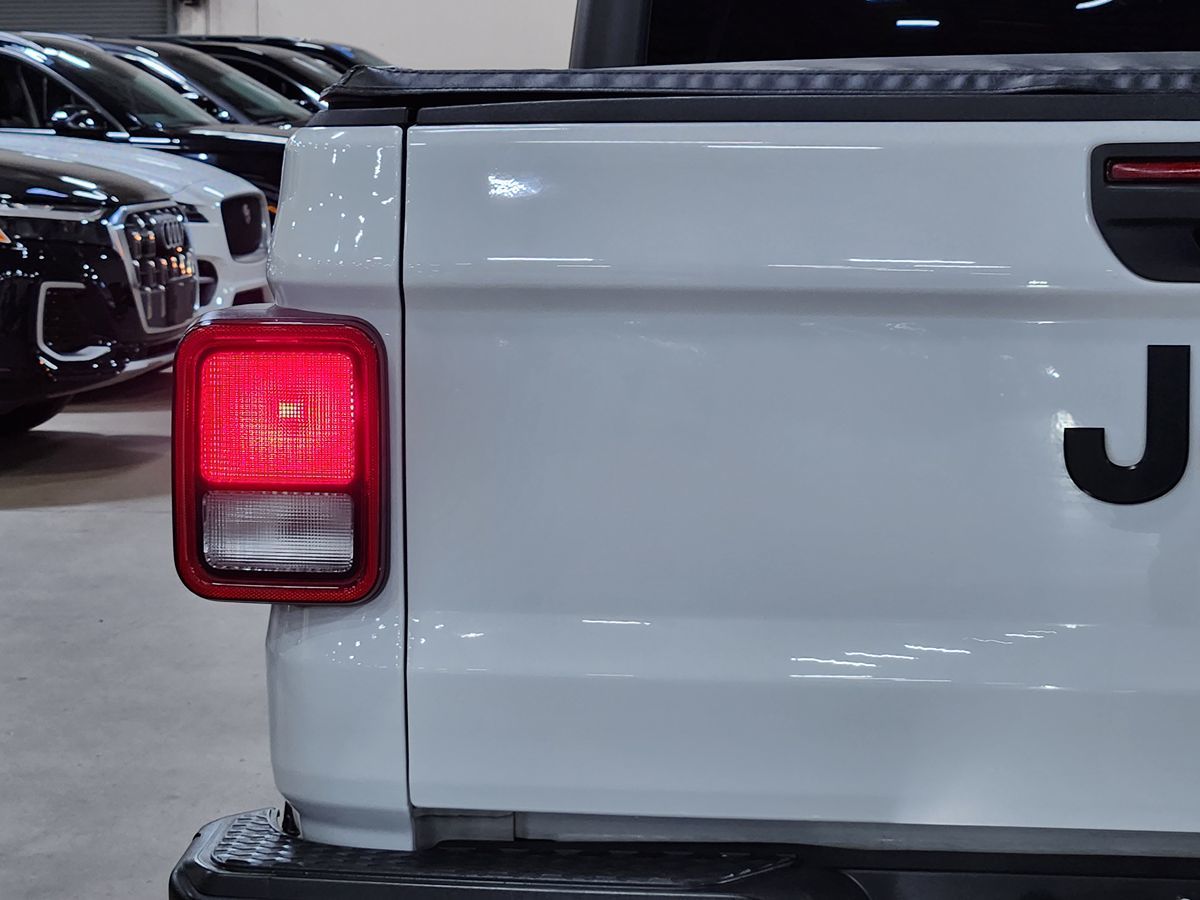 2021 Jeep Gladiator Texas Trail photo 16