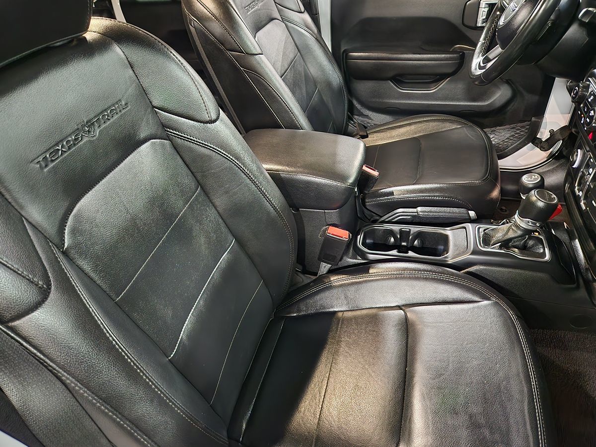 2021 Jeep Gladiator Texas Trail photo 25