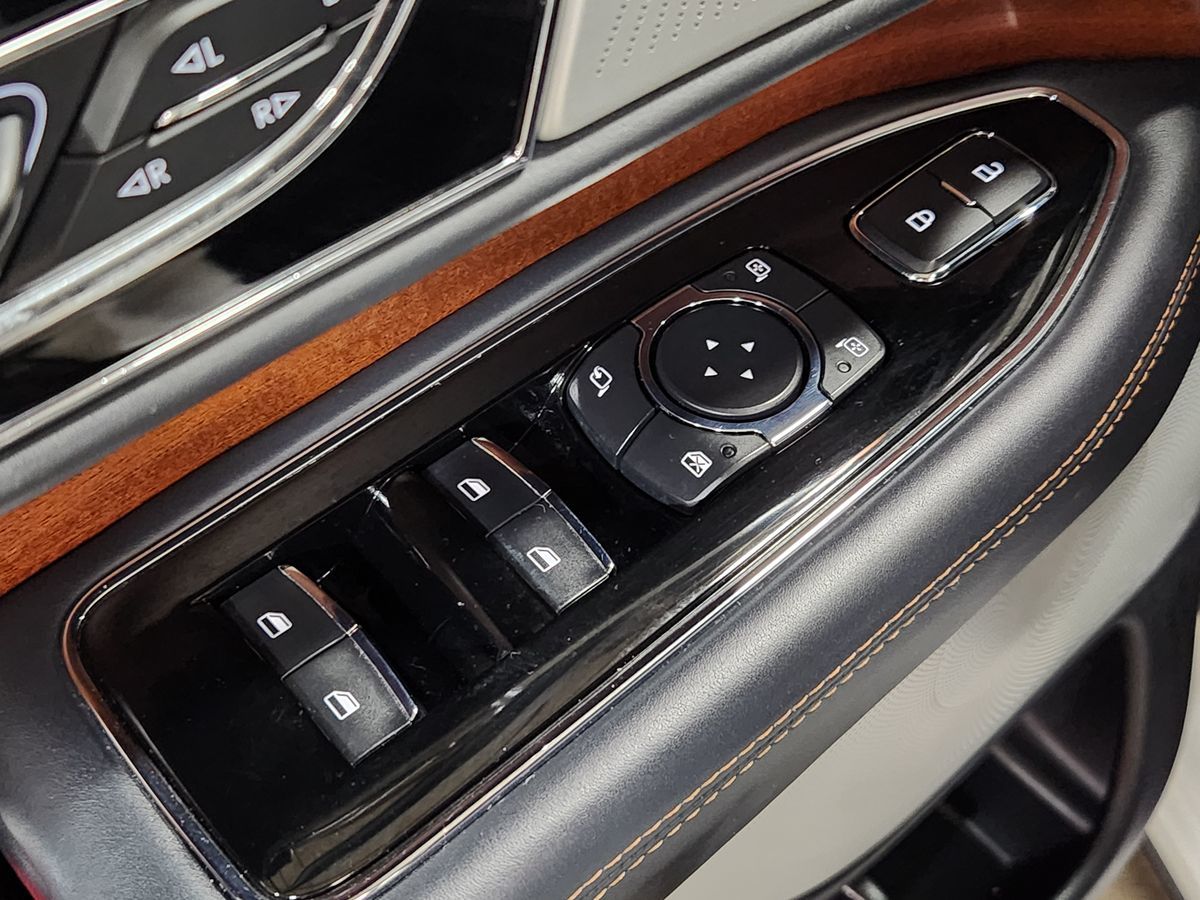 2022 Lincoln Navigator Black Label photo 32