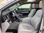2019 Toyota Highlander XLE photo 8