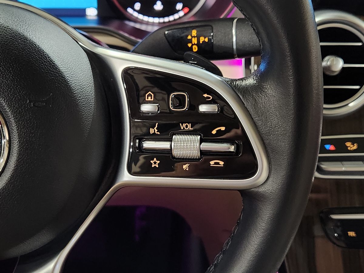 2022 Mercedes Benz GLC 300 photo 35