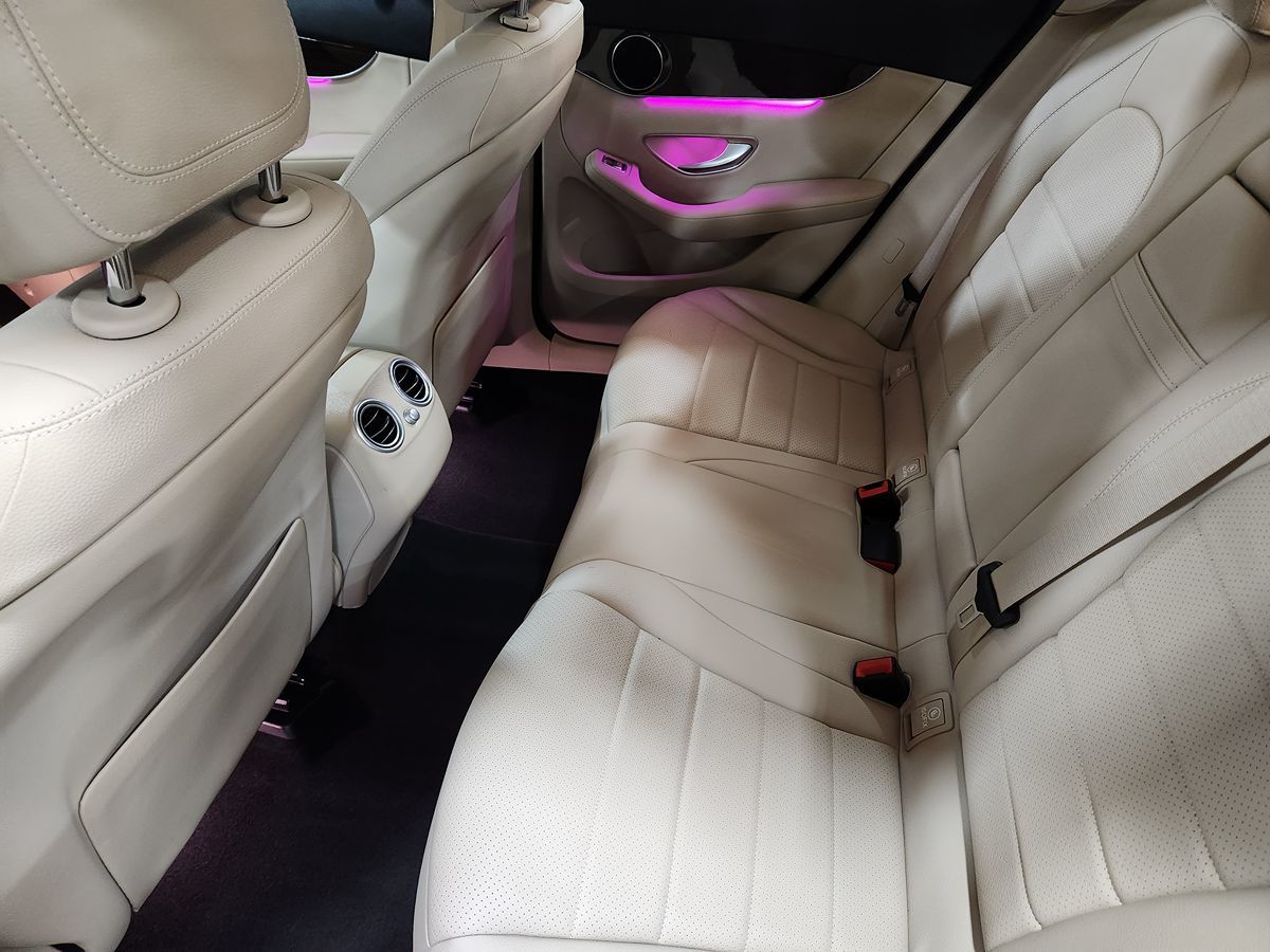 2022 Mercedes Benz GLC 300 photo 36