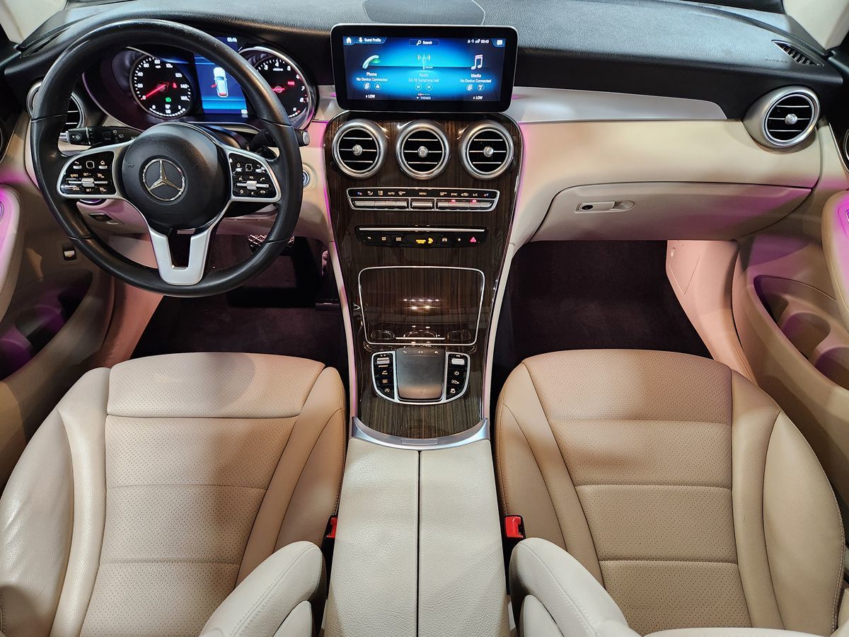 2022 Mercedes Benz GLC 300 photo 32