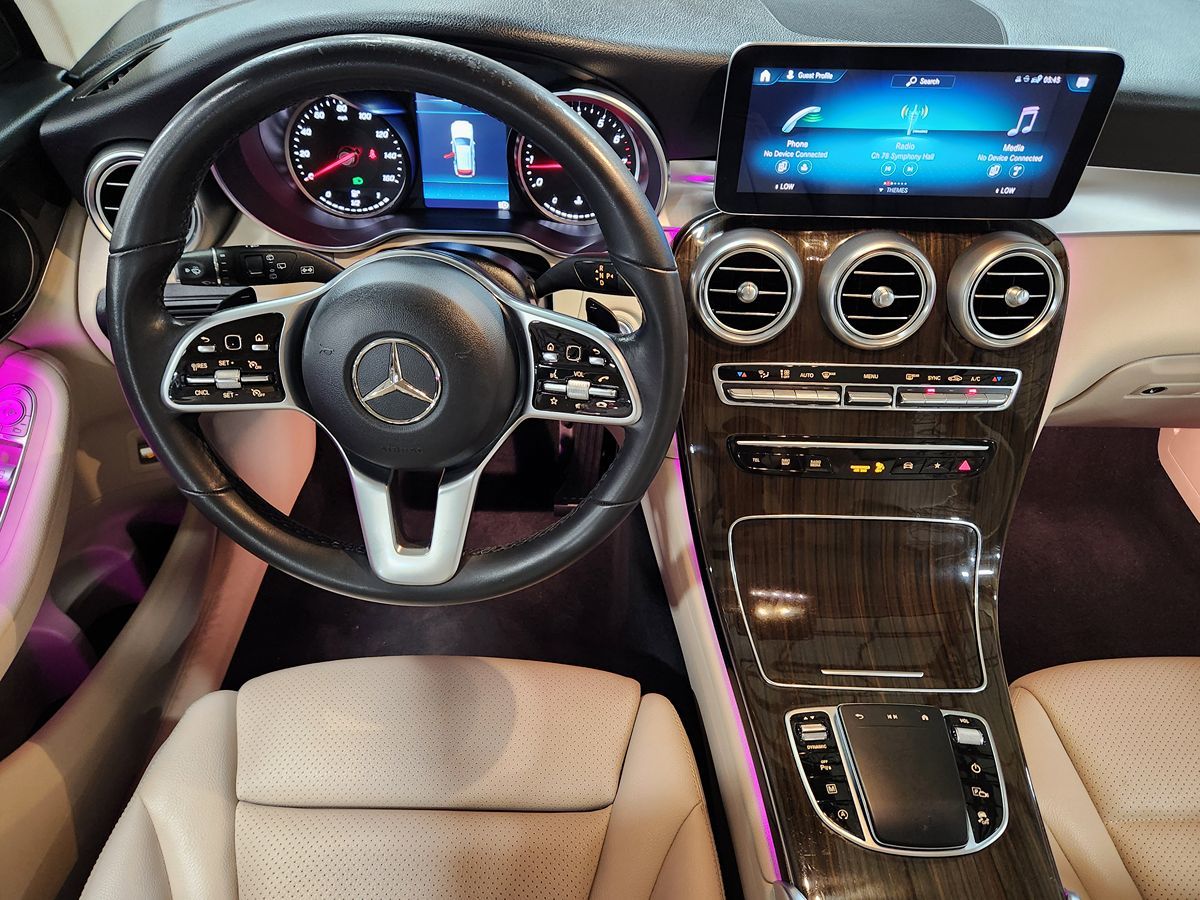 2022 Mercedes Benz GLC 300 photo 33