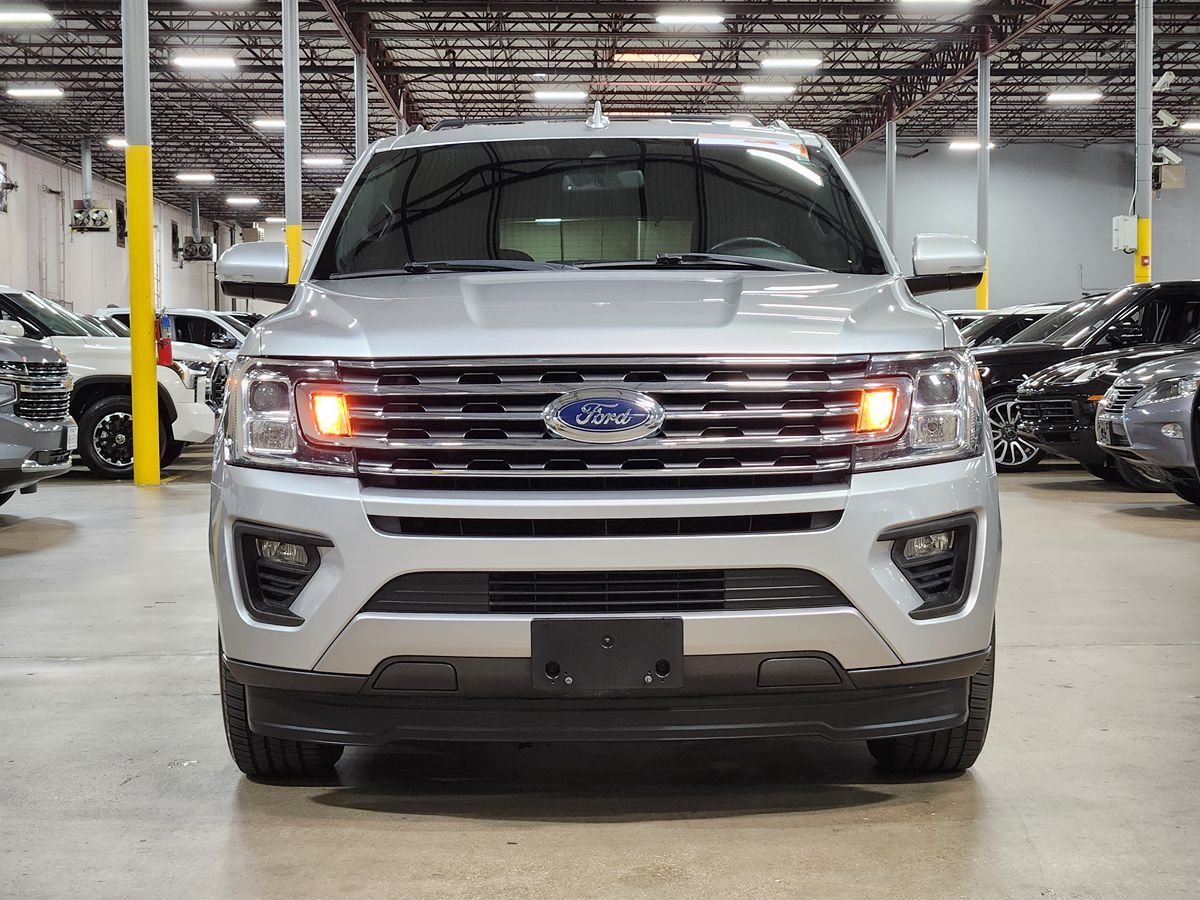 2018 Ford Expedition XLT photo 2