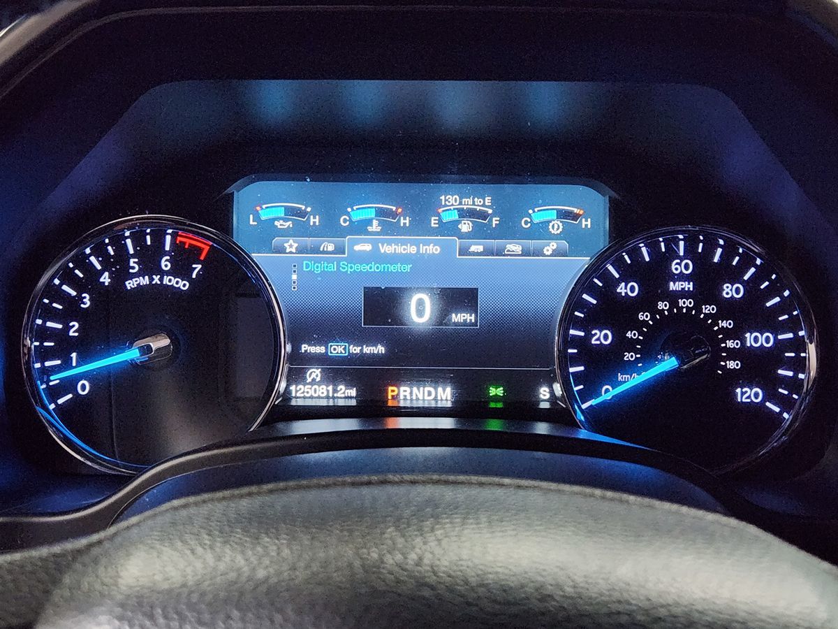 2018 Ford Expedition XLT photo 26