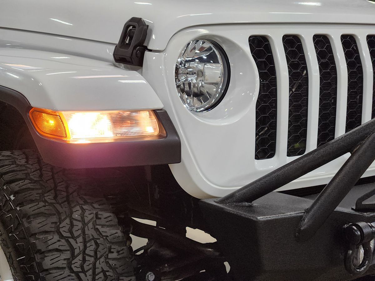2021 Jeep Gladiator Sport S photo 11