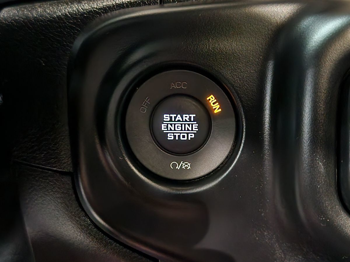 2021 Jeep Gladiator Sport S photo 31