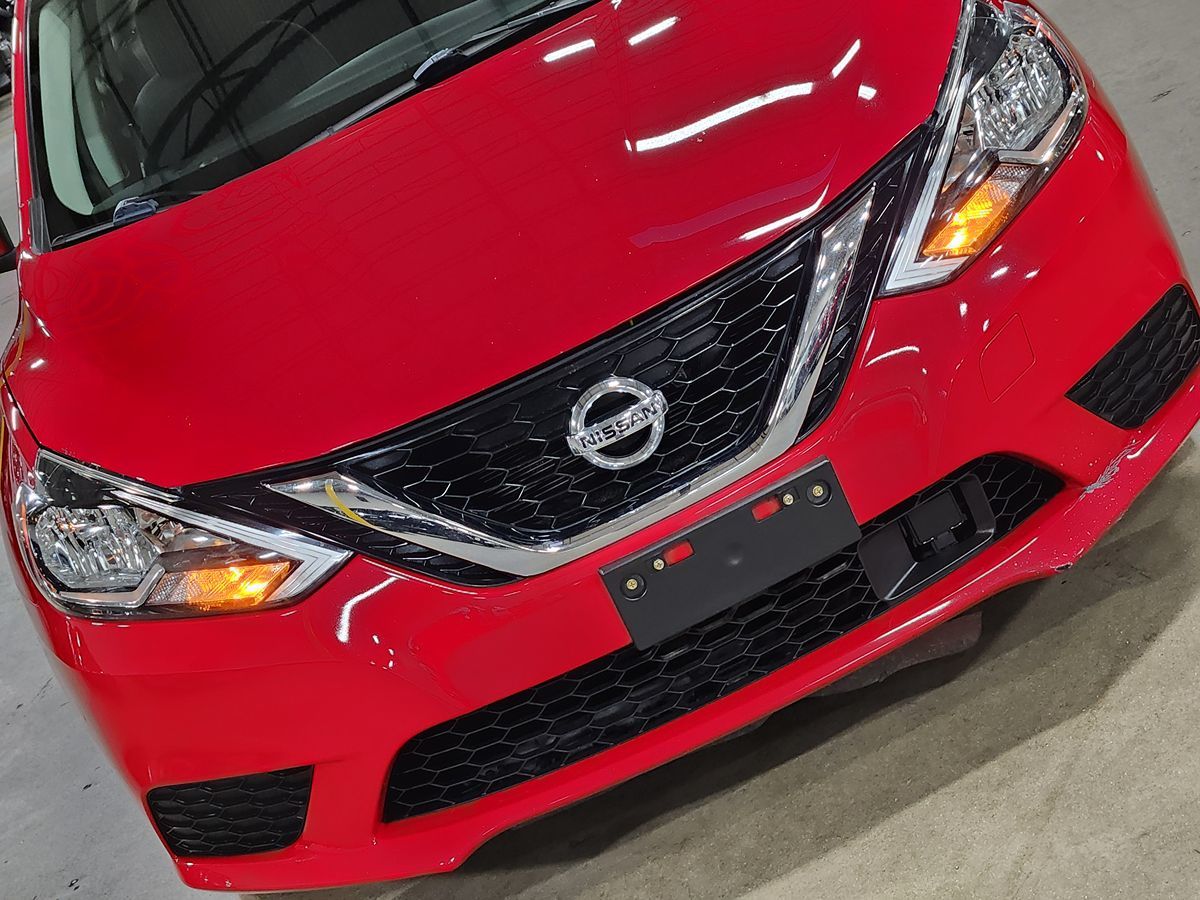 2019 Nissan Sentra SV photo 6