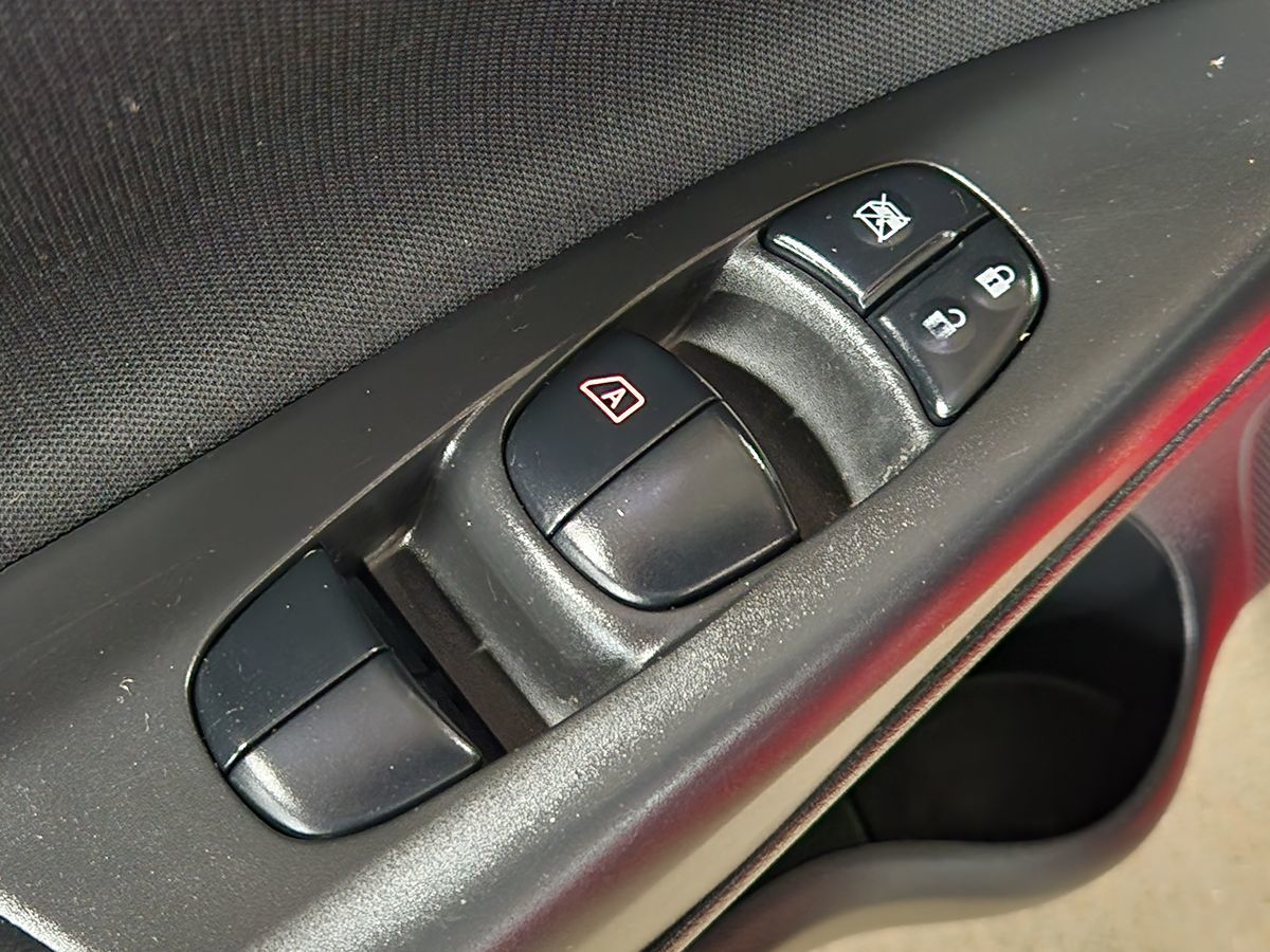 2019 Nissan Sentra SV photo 31