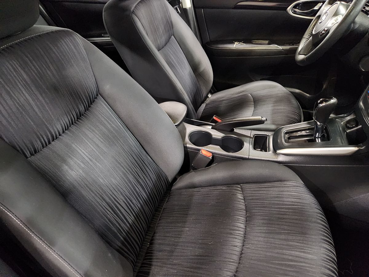 2019 Nissan Sentra SV photo 37
