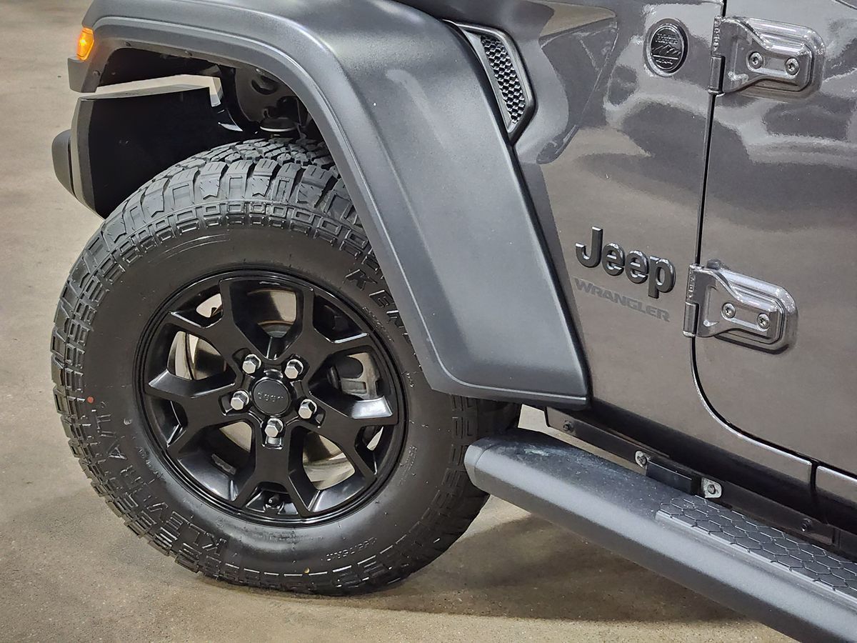 2020 Jeep Wrangler Willys photo 18