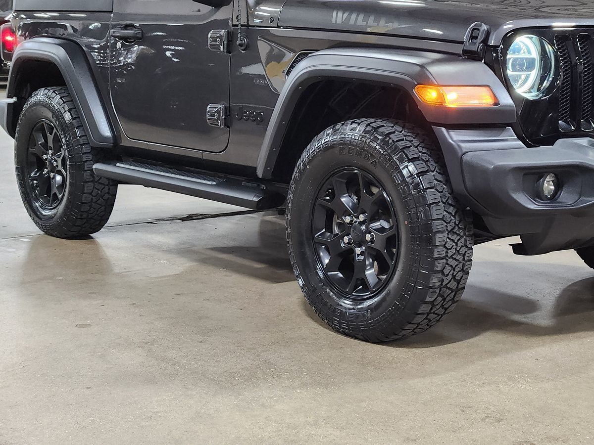 2020 Jeep Wrangler Willys photo 13