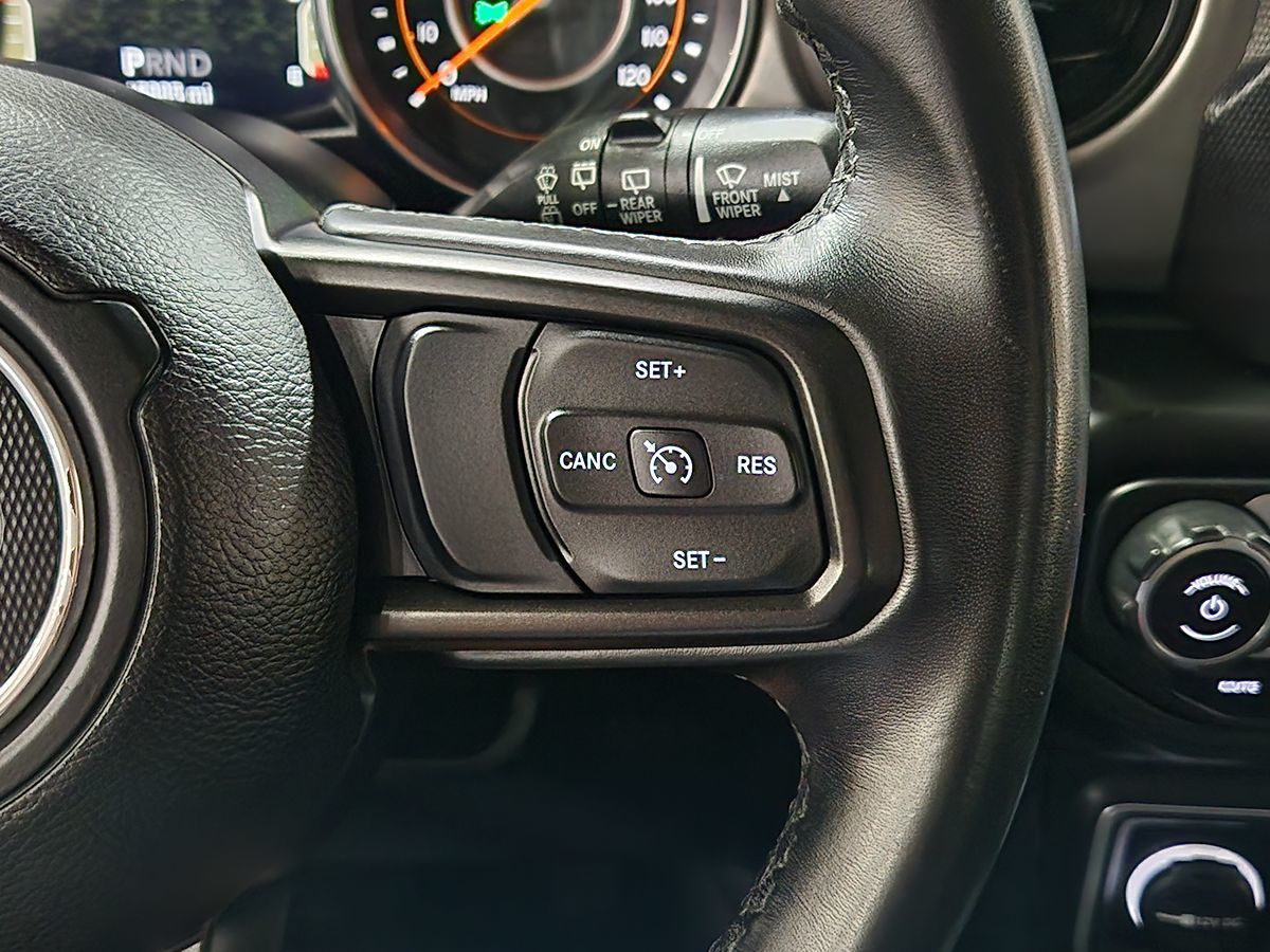 2020 Jeep Wrangler Willys photo 39
