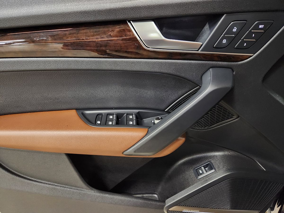 2018 Audi Q5 Premium Plus photo 31