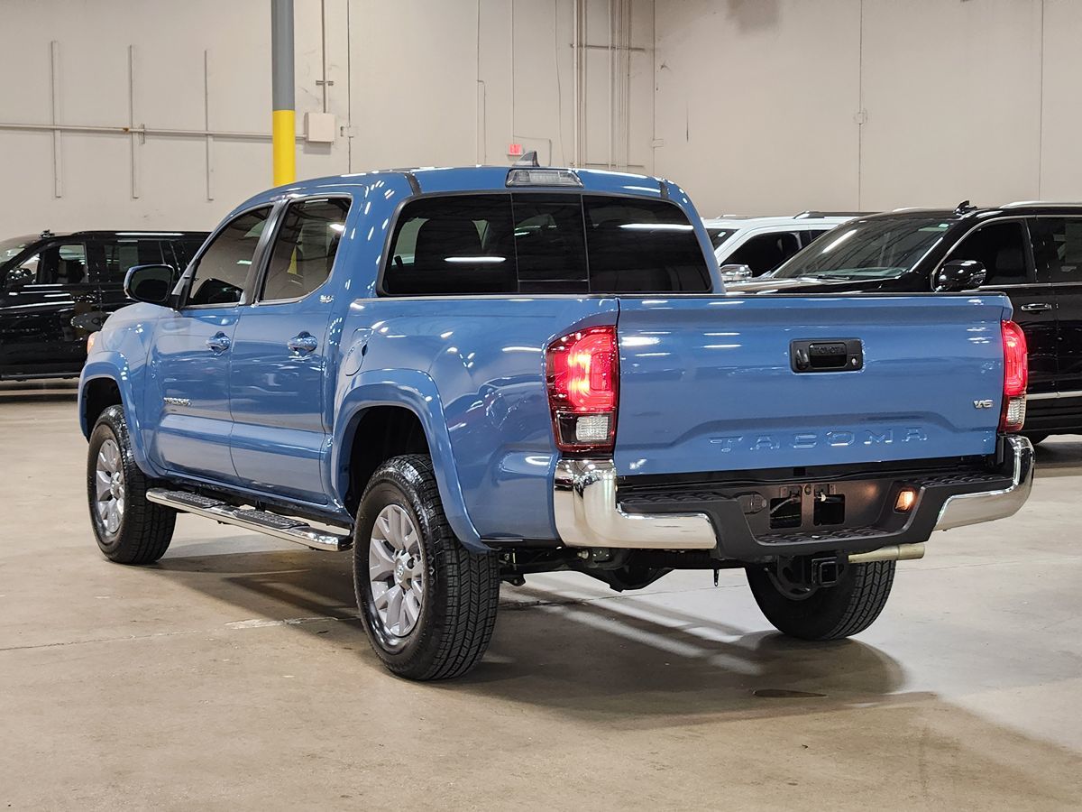2019 Toyota Tacoma SR5 photo 9