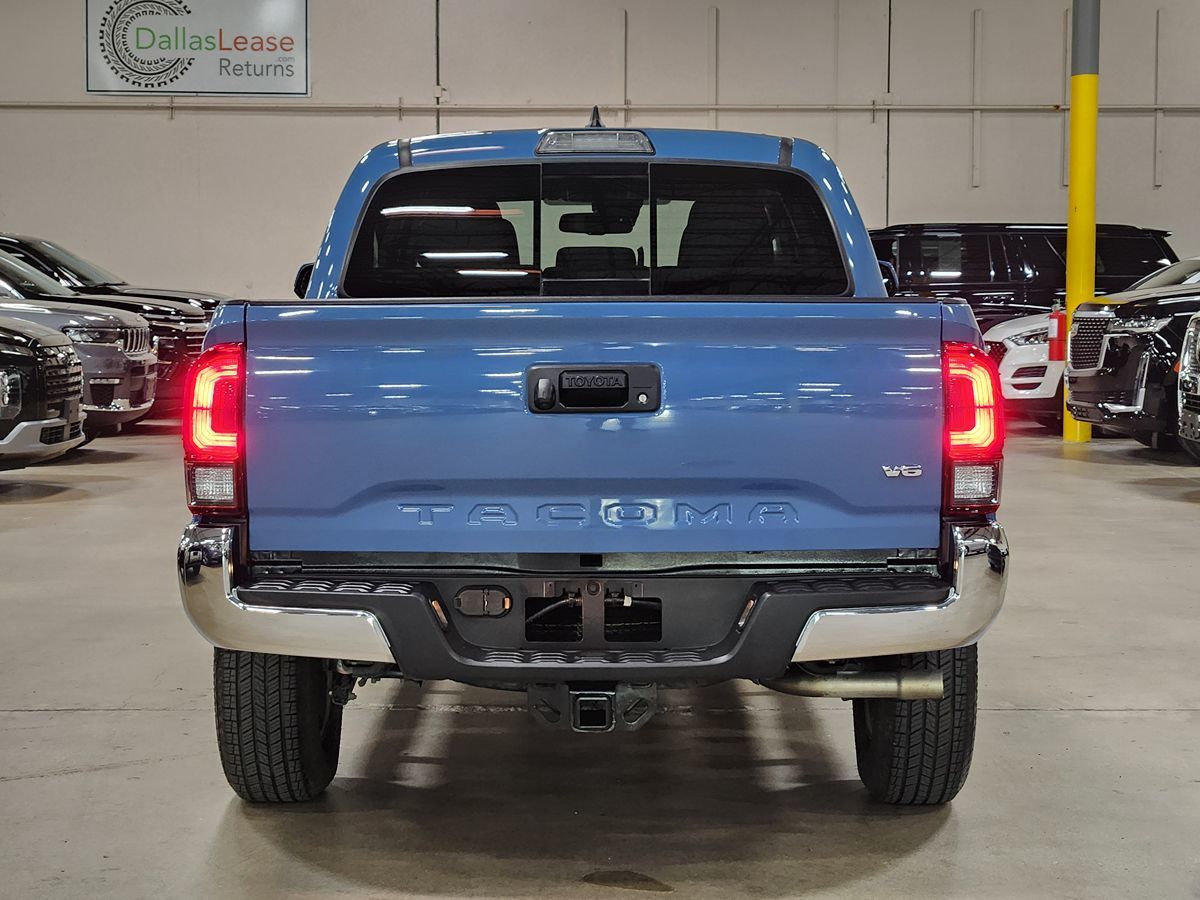 2019 Toyota Tacoma SR5 photo 8