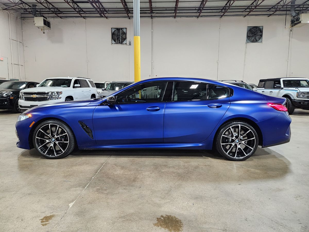 M*i様   ブルーフルーテッド リーフ オープン Sold 2024 BMW 8 Series M850i in Dallas