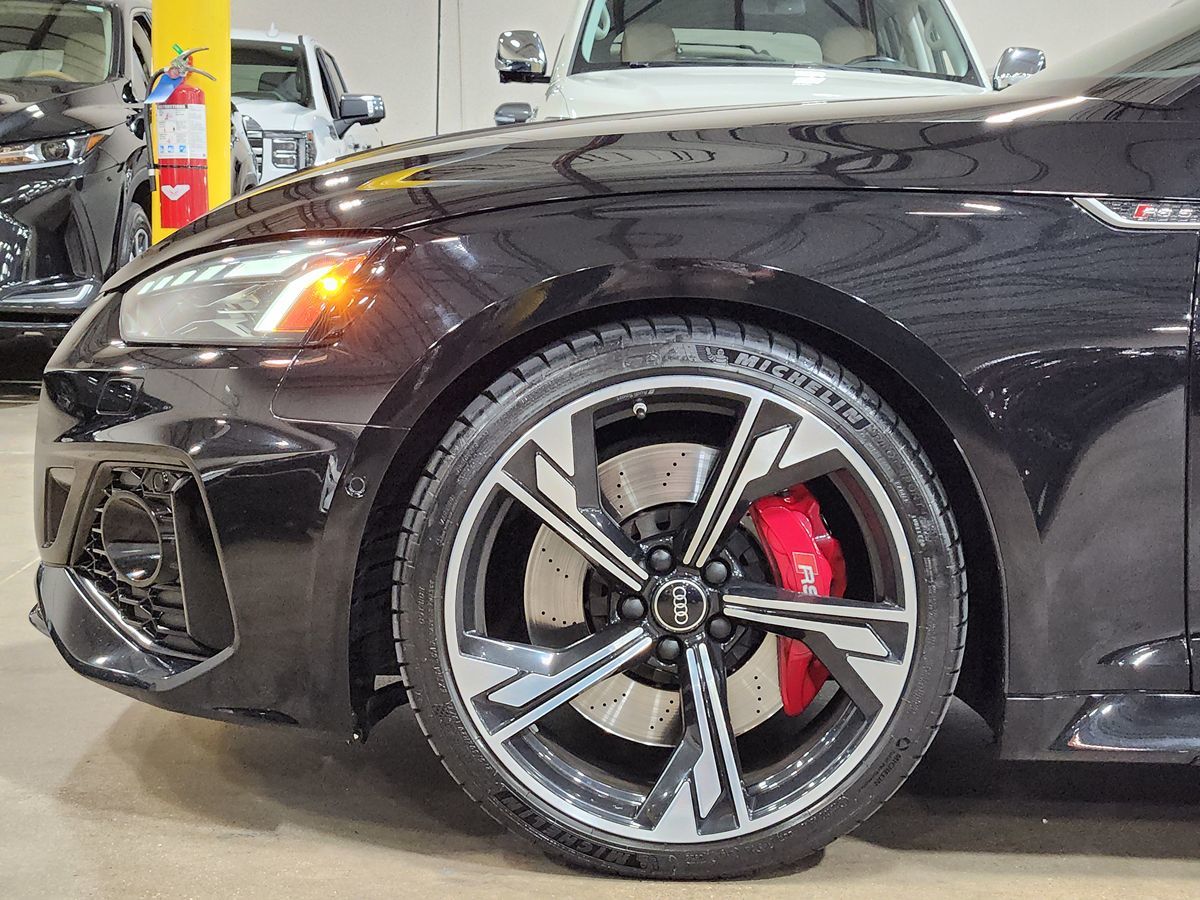 2023 Audi RS 5 photo 4