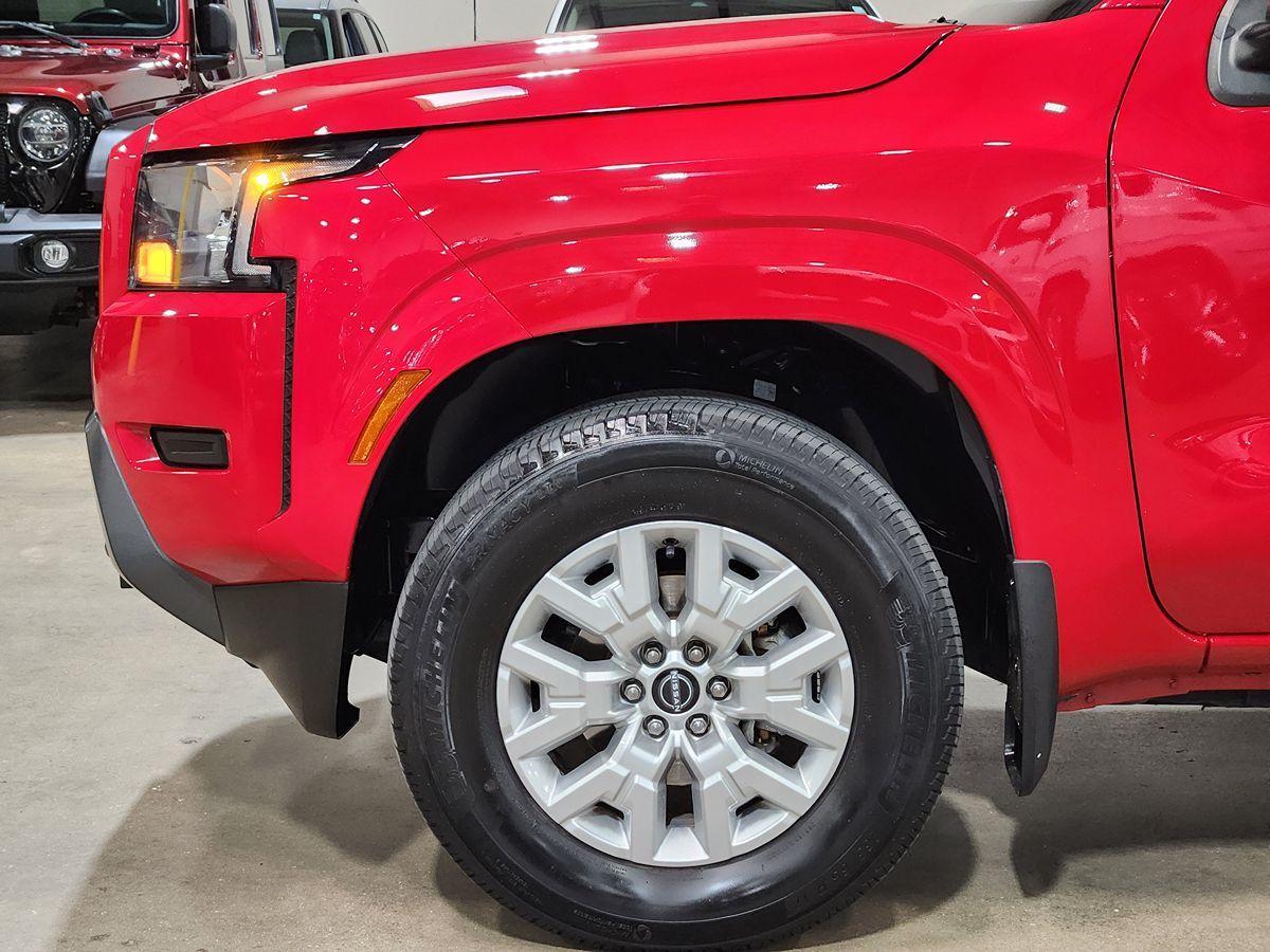 2022 Nissan Frontier SV photo 4