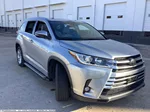 2017 Toyota Highlander Limited Platinum photo 2