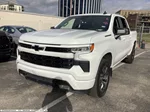2022 Chevrolet Silverado 1500 RST photo 2