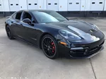 2019 Porsche Panamera GTS photo 2