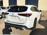 2023 Toyota Highlander Limited Platinum XLE XSE photo 3