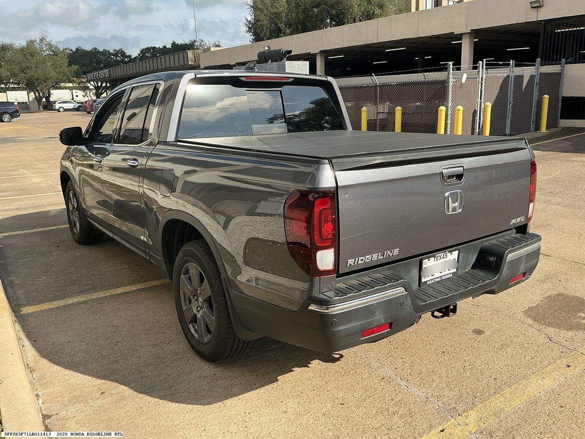 2020 Honda Ridgeline RTL-E photo 2