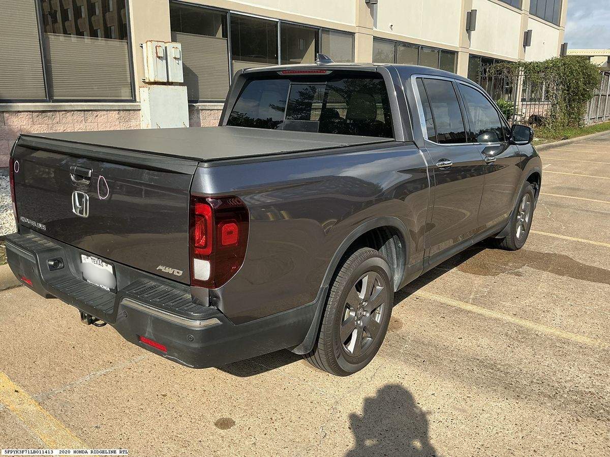 2020 Honda Ridgeline RTL-E photo 3