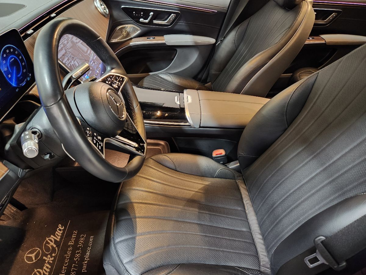 2023 Mercedes-Benz EQS SUV Base - Photo 31