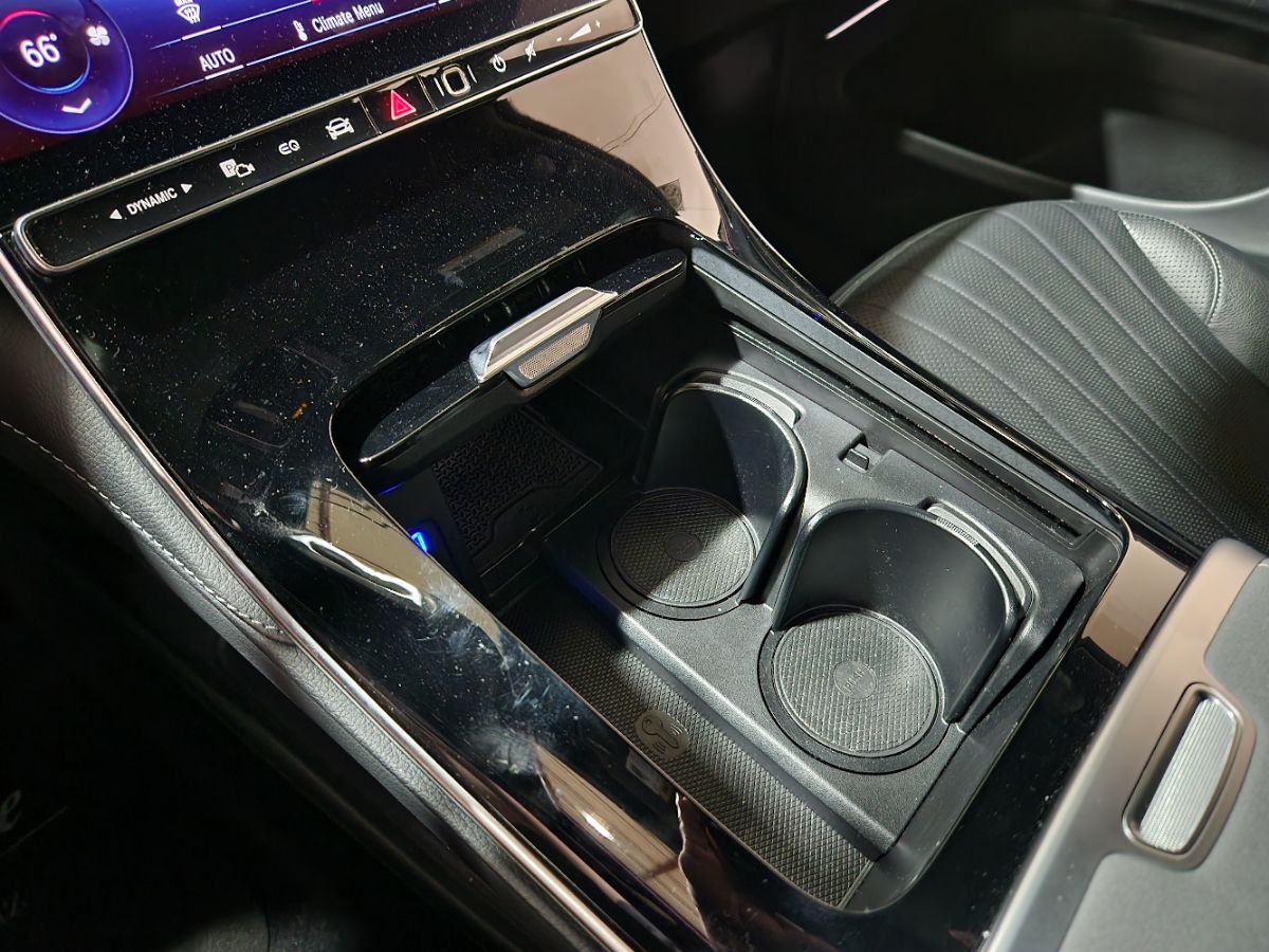 2023 Mercedes-Benz EQS SUV Base - Photo 38