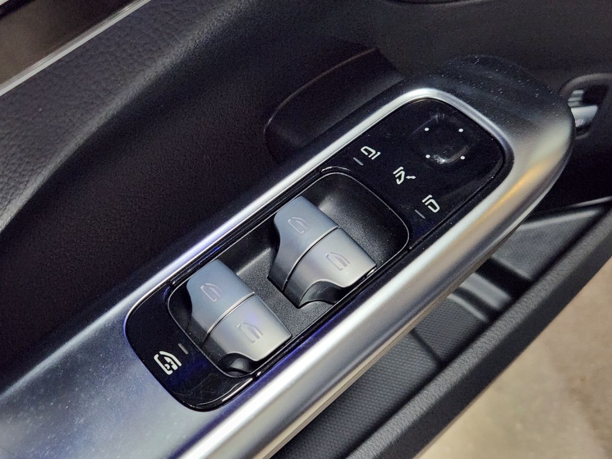 2023 Mercedes-Benz C-Class Sedan C 300 - Photo 41