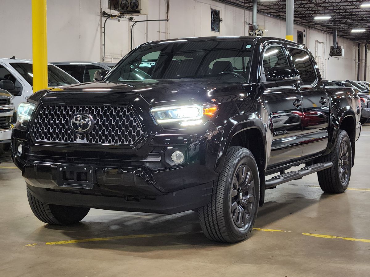 2023 Toyota Tacoma Limited - Photo 4