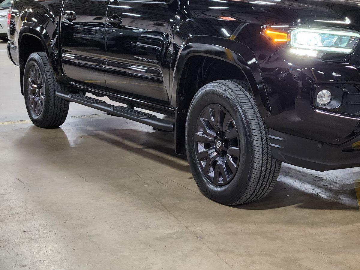 2023 Toyota Tacoma Limited - Photo 16