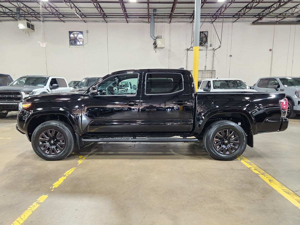 2023 Toyota Tacoma Limited - Photo 7