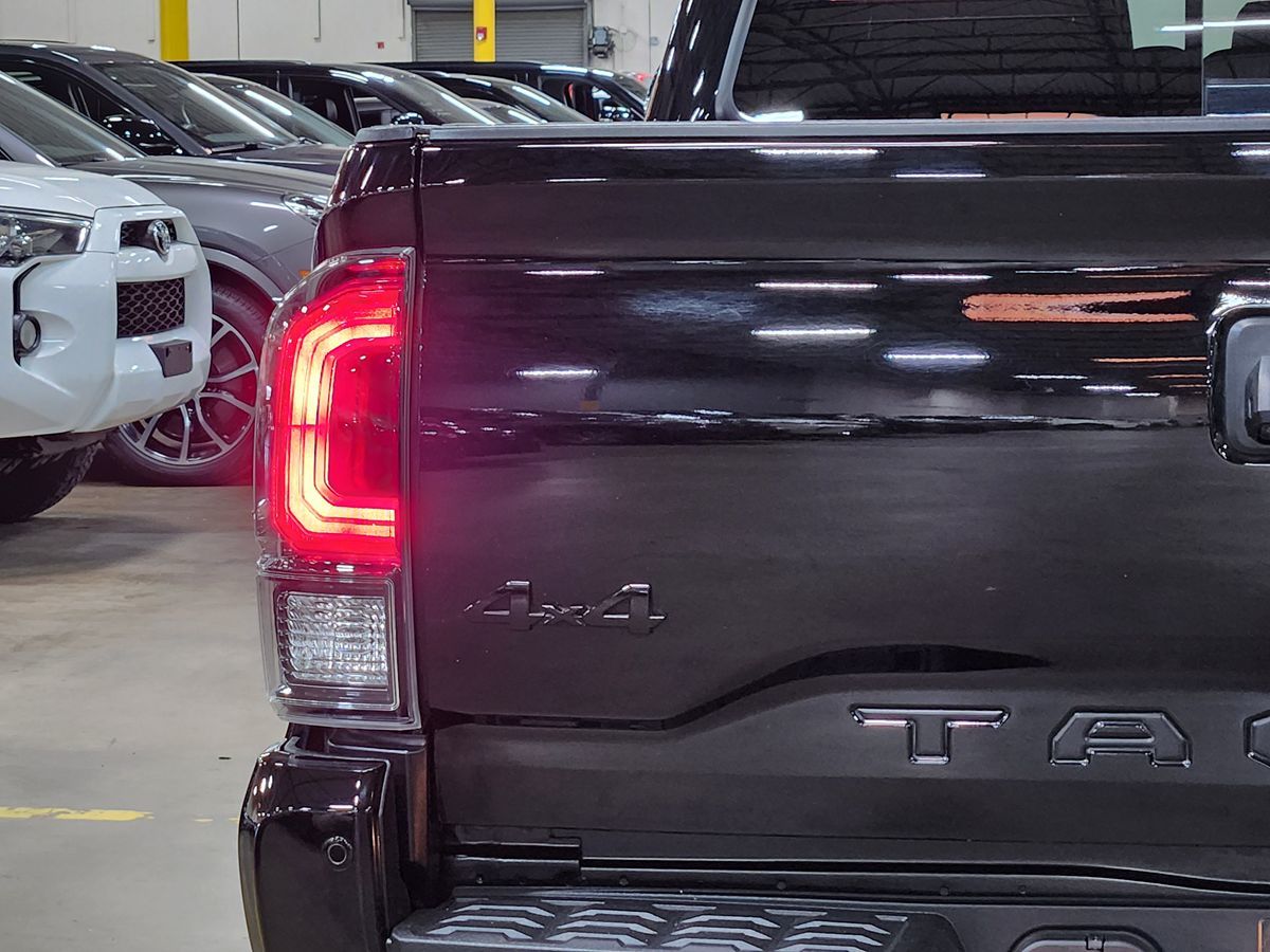 2023 Toyota Tacoma Limited - Photo 20