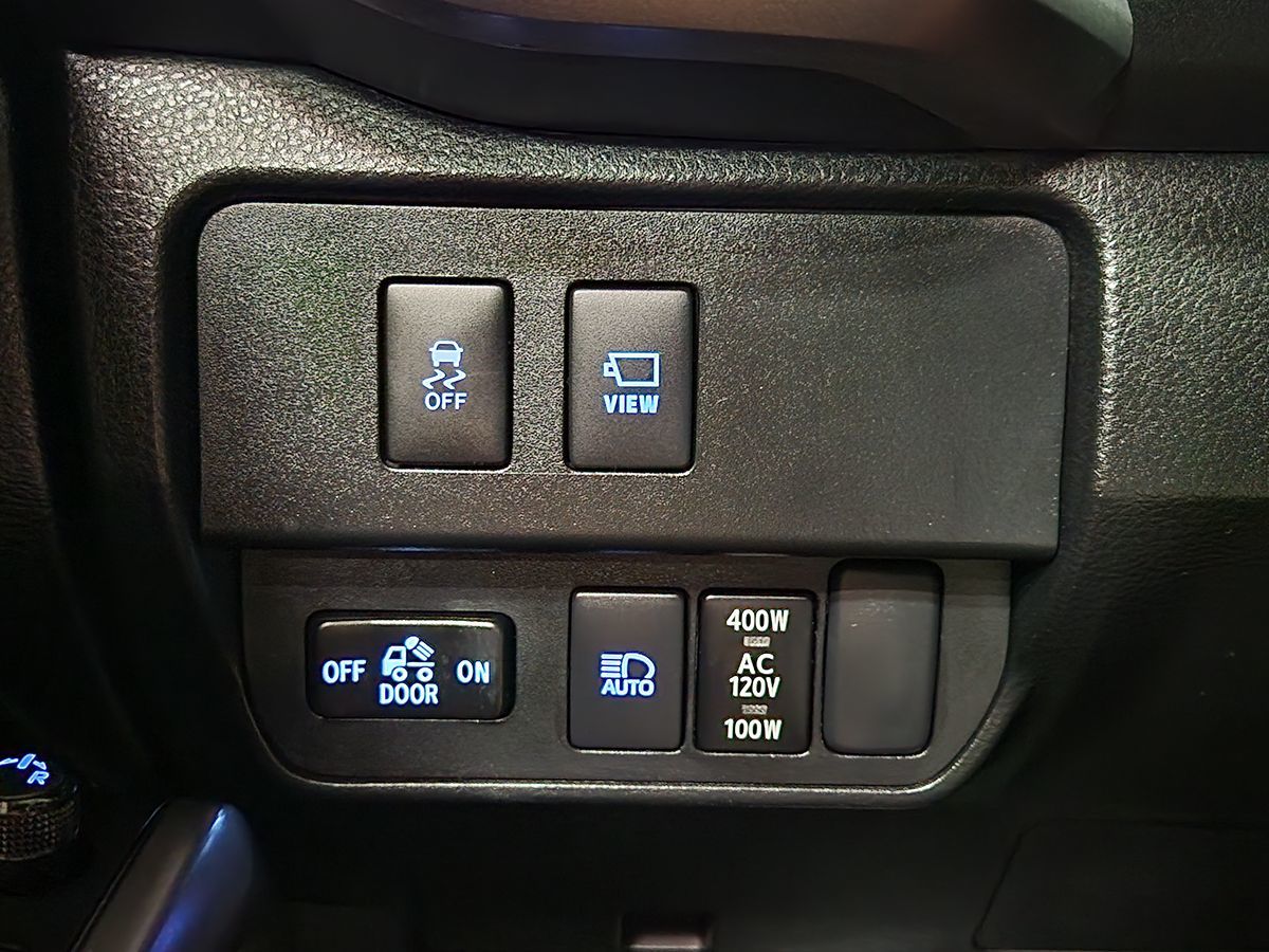 2023 Toyota Tacoma Limited - Photo 42