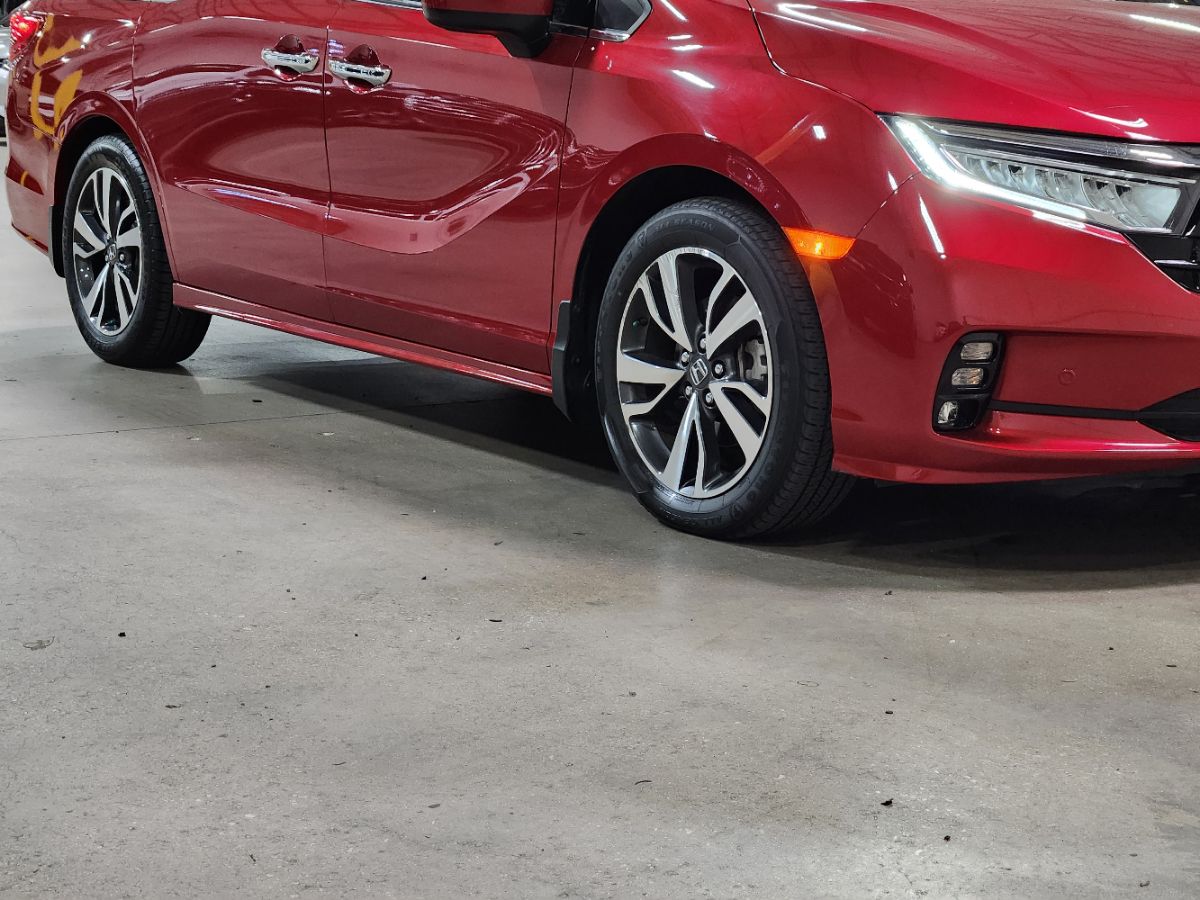 2023 Honda Odyssey Touring - Photo 16