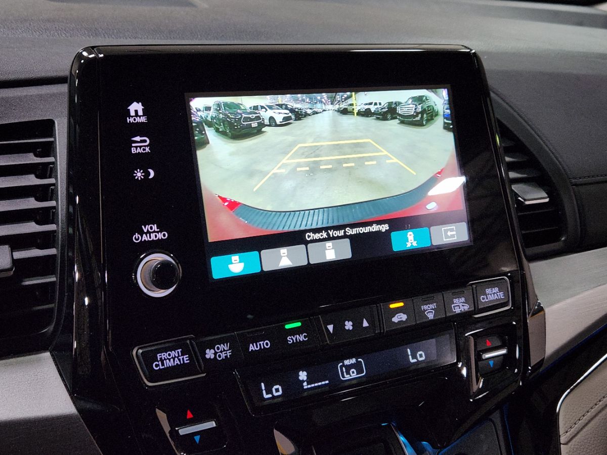 2023 Honda Odyssey Touring - Photo 38