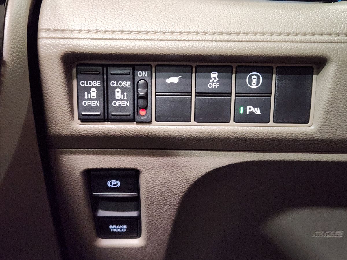 2023 Honda Odyssey Touring - Photo 43