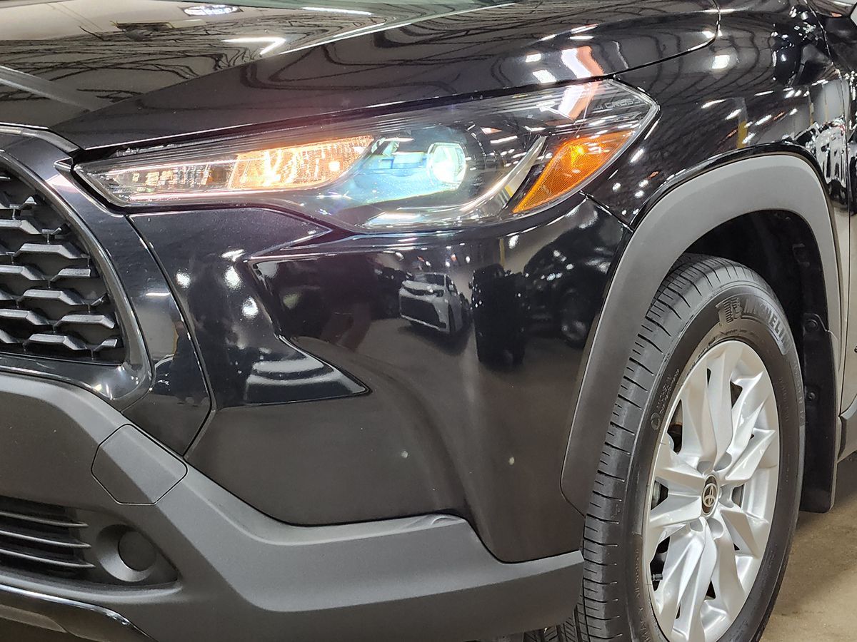 2023 Toyota Corolla Cross LE - Photo 15